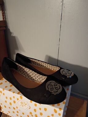 Size 10 Black Flats
